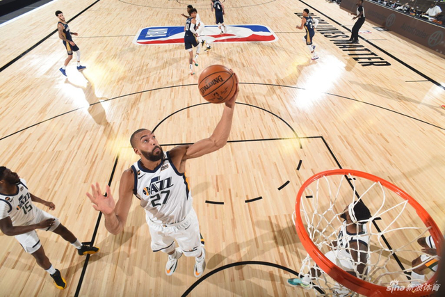 更是因为他 更是因为他