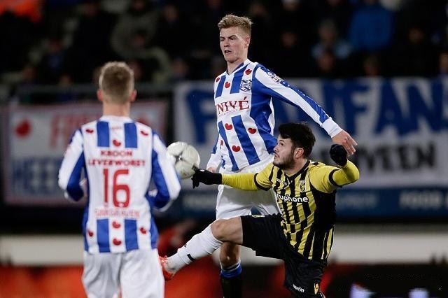 社交媒体上 社交媒体上