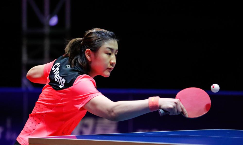 他与卢卡 他与卢卡